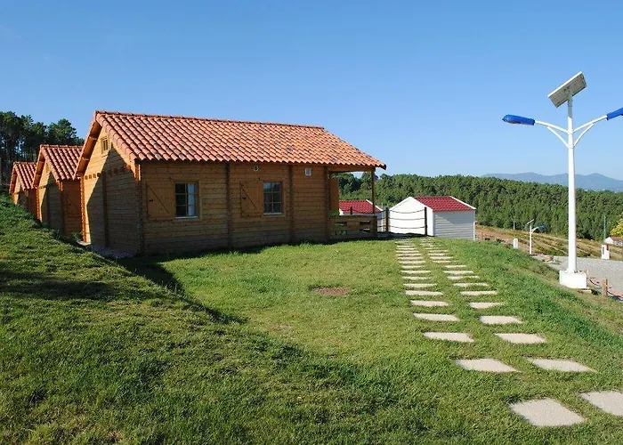 Aldeamento Turístico Naturwaterpark - Parque De Diversões Do Douro *